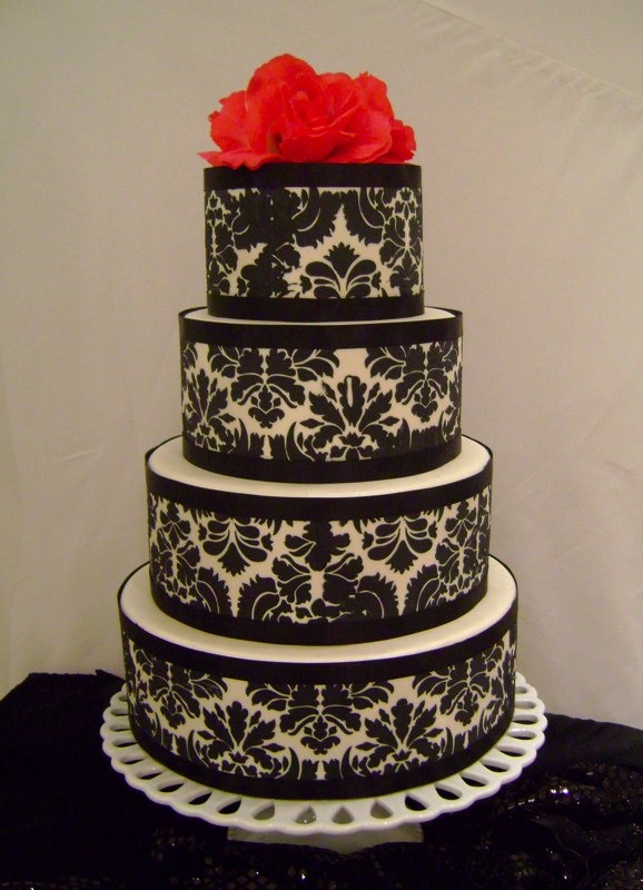 damask cake